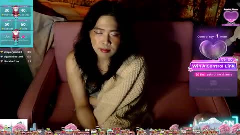 Snapshot of tashakai chatting on January 9, 6:16 am TashaKai online show from January 9, 6:16 am