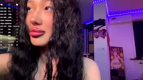 Snapshot of tashinadoncaster chatting on May 10, 7:08 pm Viola online show from May 10, 7:08 pm