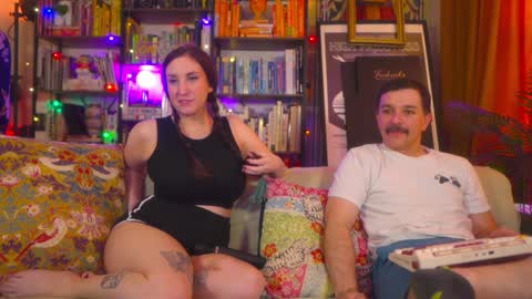 Snapshot of task_manager chatting on November 15, 3:52 pm Vivian Clark online show from November 15, 3:52 pm