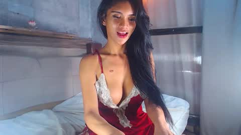 tasteofinnocentxx online show from February 14, 8:27 pm