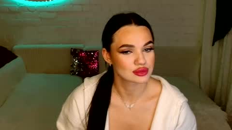 Snapshot of tasty_babyy chatting on December 9, 6:25 pm tasty_babyy online show from December 9, 6:25 pm