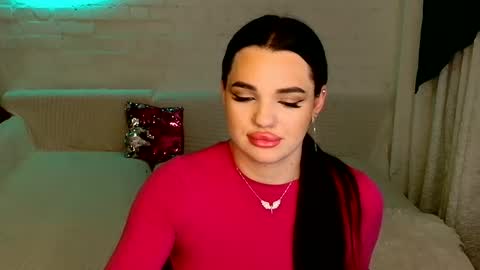 Snapshot of tasty_babyy chatting on December 11, 7:36 pm tasty_babyy online show from December 11, 7:36 pm