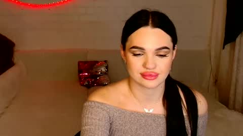 Snapshot of tasty_babyy chatting on January 10, 7:21 pm tasty_babyy online show from January 10, 7:21 pm