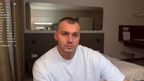 Snapshot of tasty_justin chatting on September 30, 6:35 pm My shows 2100500 UTC3 online show from September 30, 6:35 pm