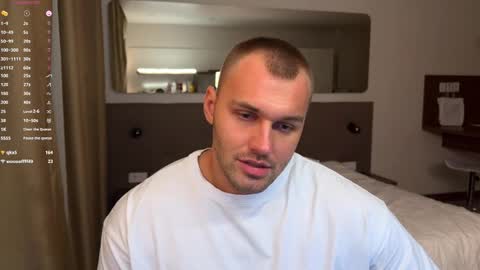 Snapshot of tasty_justin chatting on October 1, 6:58 pm My shows 2100500 UTC3 online show from October 1, 6:58 pm