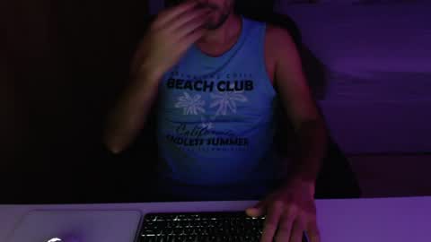 Finn online show from July 4, 7:20 pm
