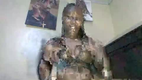 Snapshot of tat493864 chatting on October 18, 10:49 am tat493864 online show from October 18, 10:49 am