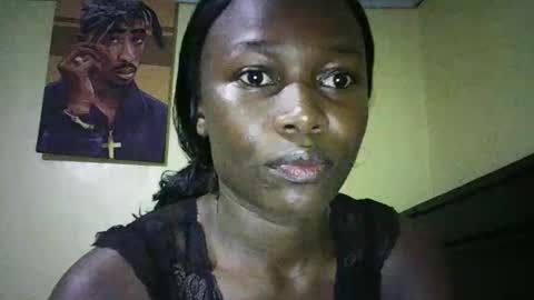 Snapshot of tat493864 chatting on October 30, 9:11 am tat493864 online show from October 30, 9:11 am