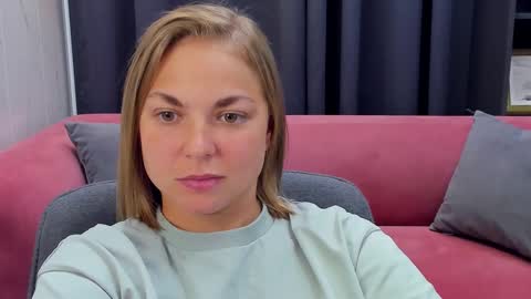 Snapshot of tataflower chatting on October 22, 8:19 pm Tata online show from October 22, 8:19 pm