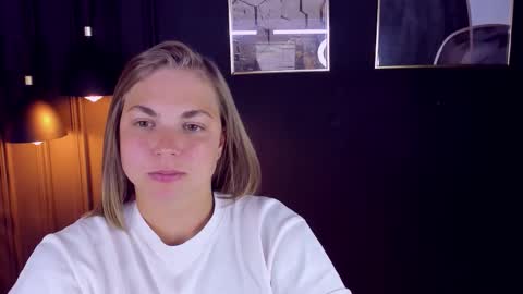 Snapshot of tataflower chatting on October 28, 8:22 pm Tata online show from October 28, 8:22 pm