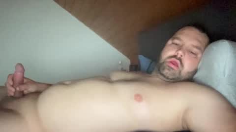 Snapshot of tatam90 chatting on September 28, 6:41 am tatam90 online show from September 28, 6:41 am