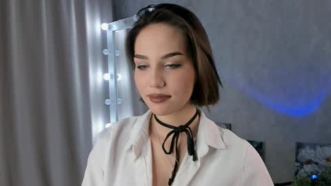 Snapshot of tate_angel chatting on October 19, 6:19 pm Tate online show from October 19, 6:19 pm