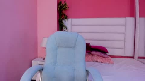 tatiana_arboleda online show from April 27, 3:48 am