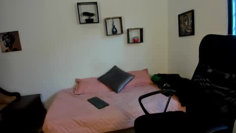 tatiana_sofiaa online show from March 17, 1:03 pm