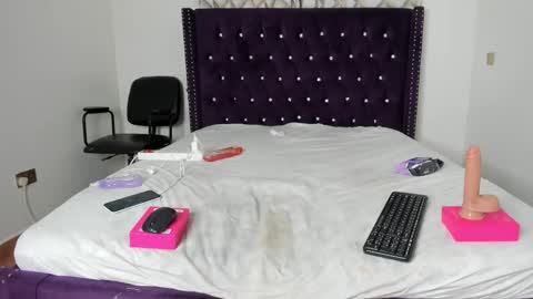 tatiana_storm online show from October 8, 8:45 am