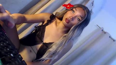 ANDREA online show from April 13, 3:06 pm