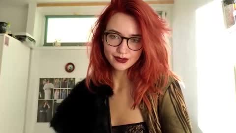 Snapshot of tatianaromanova chatting on September 26, 2:32 pm Tatiana online show from September 26, 2:32 pm