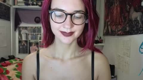 Snapshot of tatianaromanova chatting on December 3, 7:34 pm Tatiana online show from December 3, 7:34 pm