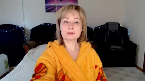 Snapshot of tattease chatting on January 17, 6:29 am Tattease online show from January 17, 6:29 am