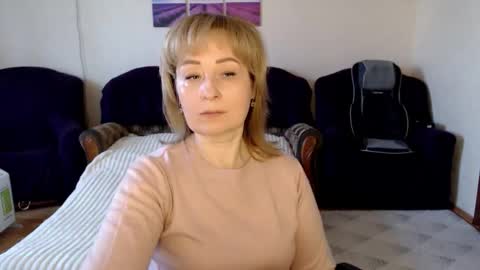 Snapshot of tattease chatting on February 27, 12:38 pm Tattease online show from February 27, 12:38 pm