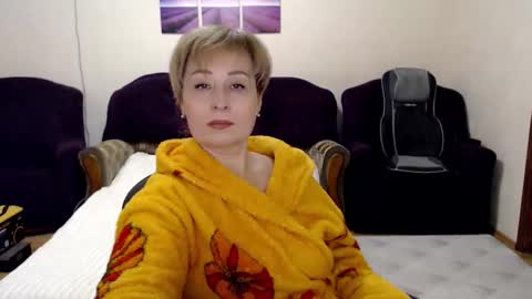 Snapshot of tattease chatting on April 22, 5:14 pm Tattease online show from April 22, 5:14 pm