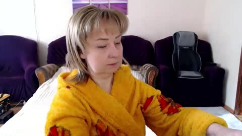 Snapshot of tattease chatting on April 29, 5:00 am Tattease online show from April 29, 5:00 am
