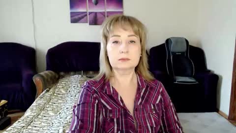 Snapshot of tattease chatting on May 11, 12:55 pm Tattease online show from May 11, 12:55 pm