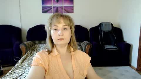 Snapshot of tattease chatting on June 2, 12:18 pm Tattease online show from June 2, 12:18 pm