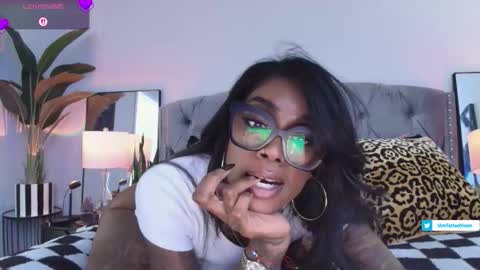 Tatted Queen online show from April 2, 8:06 pm