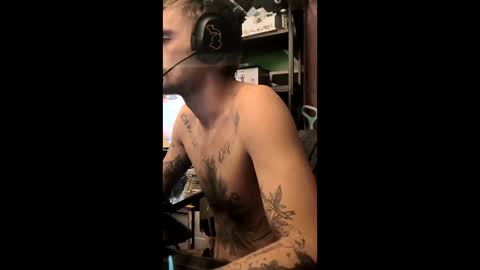 Snapshot of tattedalpha chatting on January 14, 7:08 pm tattedalpha online show from January 14, 7:08 pm