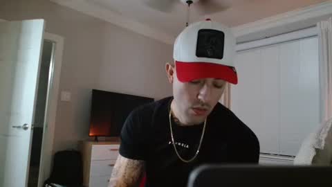 Snapshot of tattedlatino1 chatting on December 29, 1:56 am tattedlatino1 online show from December 29, 1:56 am