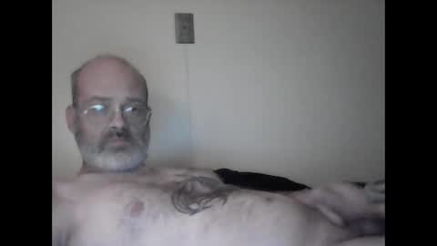 Snapshot of tattedpanther chatting on December 11, 5:10 am tattedpanther online show from December 11, 5:10 am