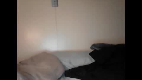 Snapshot of tattedpanther chatting on December 18, 1:37 am tattedpanther online show from December 18, 1:37 am