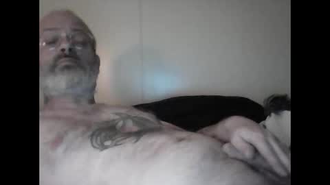 Snapshot of tattedpanther chatting on December 20, 12:30 am tattedpanther online show from December 20, 12:30 am