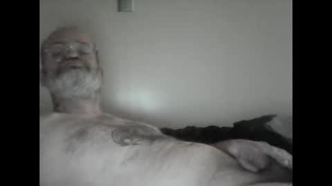 Snapshot of tattedpanther chatting on December 21, 5:18 pm tattedpanther online show from December 21, 5:18 pm