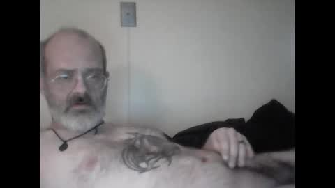Snapshot of tattedpanther chatting on January 19, 12:17 am tattedpanther online show from January 19, 12:17 am