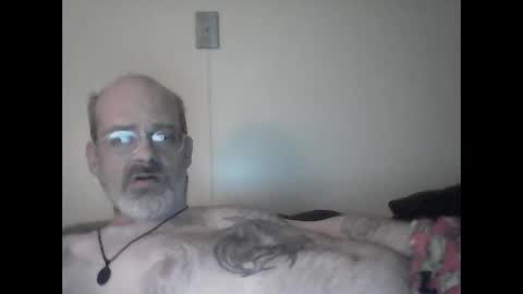 Snapshot of tattedpanther chatting on February 19, 1:18 am tattedpanther online show from February 19, 1:18 am