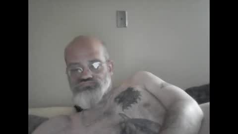 Snapshot of tattedpanther chatting on September 27, 4:23 pm tattedpanther online show from September 27, 4:23 pm