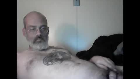 Snapshot of tattedpanther chatting on October 19, 2:01 am tattedpanther online show from October 19, 2:01 am