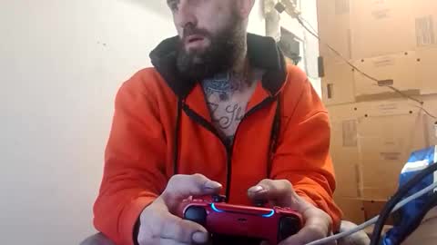 Snapshot of tattoo3333 chatting on November 3, 10:27 am tattoo3333 online show from November 3, 10:27 am