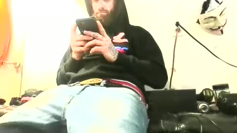 Snapshot of tattoo3333 chatting on November 30, 2:21 pm tattoo3333 online show from November 30, 2:21 pm