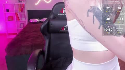 tattoo_artbaby online show from April 12, 6:40 am