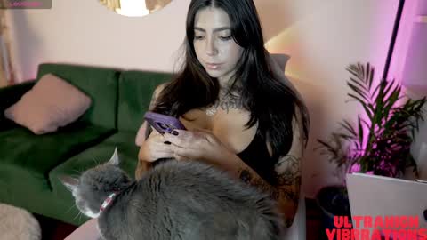 Snapshot of tattoo_ninja_kitty chatting on March 7, 1:09 am Nathalie Hardy  online show from March 7, 1:09 am