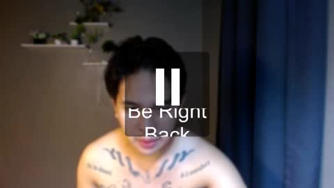 Snapshot of tattooguy1209 chatting on November 23, 4:40 pm zareen online show from November 23, 4:40 pm