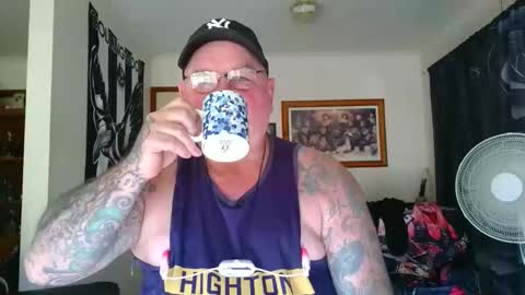 tattzsexy online show from March 4, 5:13 am