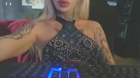 tatuada_safada online show from October 7, 2:20 am