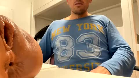 Tatuador40 online show from December 2, 11:18 pm