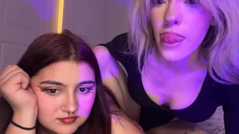 tatumhayes online show from March 1, 1:29 am