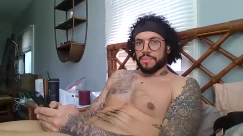 taurusbaeforever online show from April 17, 8:56 pm