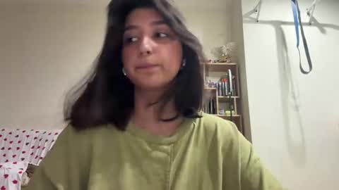 Snapshot of tawnyamartinek chatting on June 15, 7:10 am Riza online show from June 15, 7:10 am